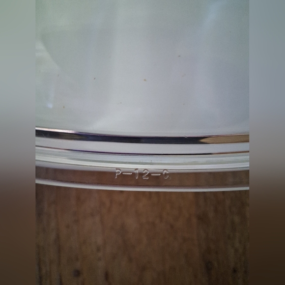 Vintage CorningWare P-84-B Blue Cornflower 4 Quart Dutch Oven + Lid - Picture 5 of 6